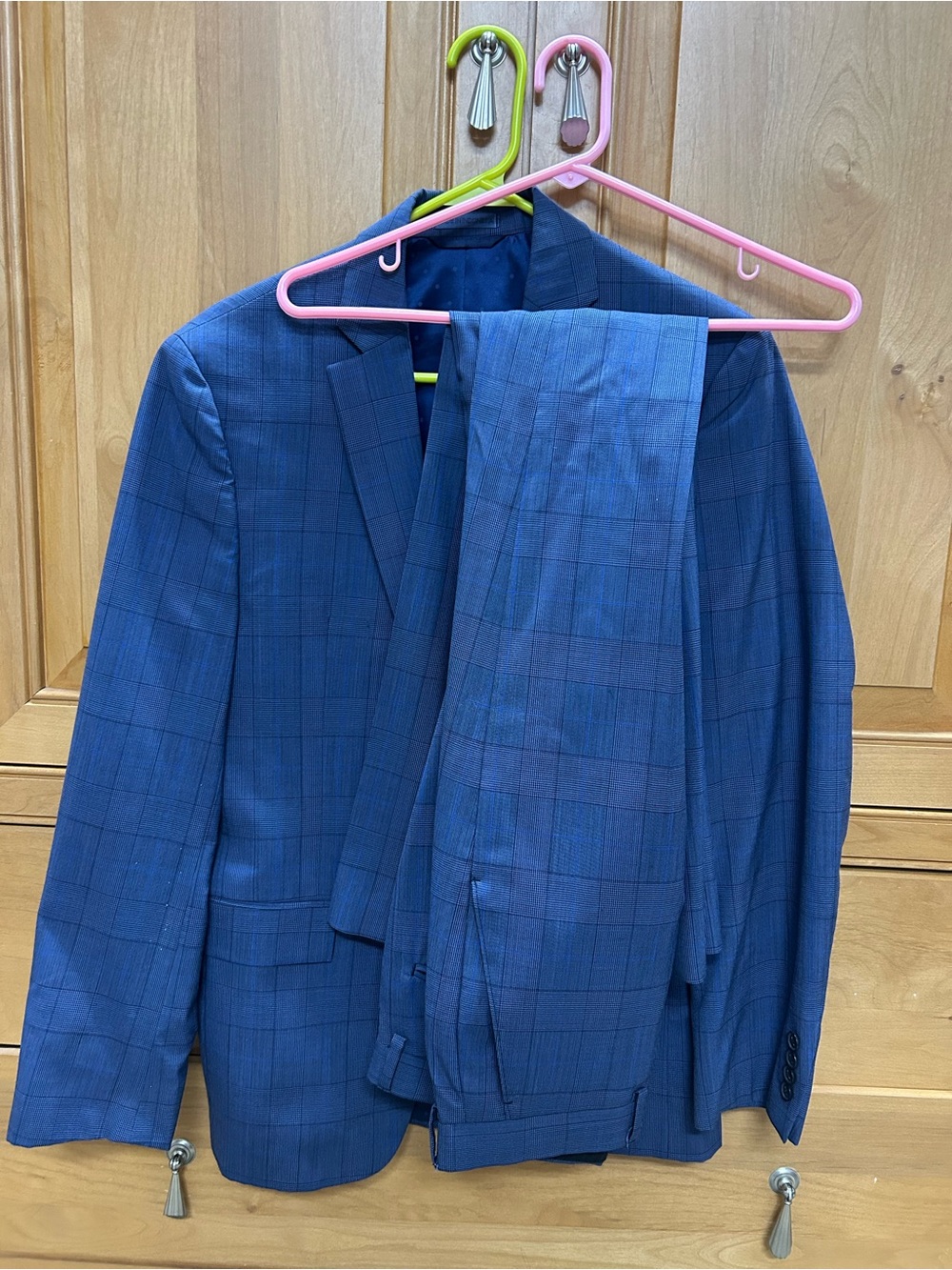 Men's Blue Plaid Two-Piece Suit Jacket & Trousers Ryan Seacrest